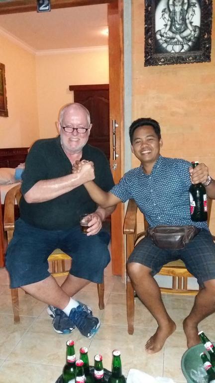 Baruna Guest House Ubud Esterno foto